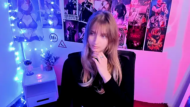 Snapshot of NeyliDream chatting on 10/23/25, 06:34 NeyliDream online show from 10/23/25, 06:34