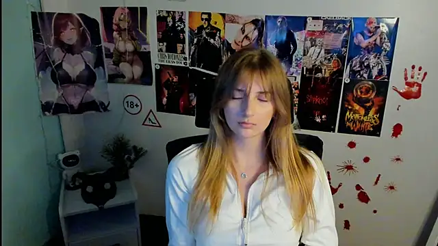 Snapshot of NeyliDream chatting on 11/01/25, 01:35 NeyliDream online show from 11/01/25, 01:35