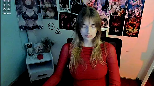 Snapshot of NeyliDream chatting on 11/10/25, 01:32 NeyliDream online show from 11/10/25, 01:32