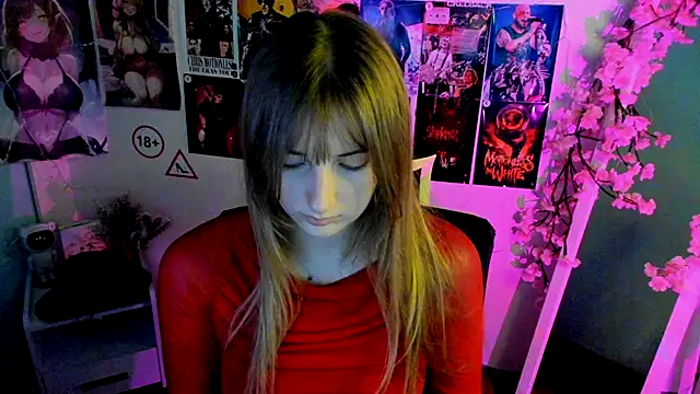 Snapshot of NeyliDream chatting on 11/24/25, 01:33 NeyliDream online show from 11/24/25, 01:33