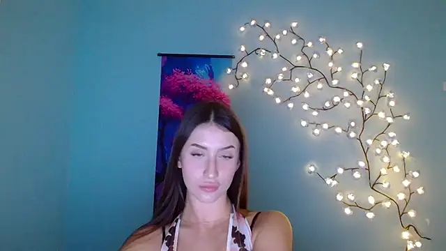 Snapshot of AlisaBubbles chatting on 11/14/25, 12:59 AlisaBubbles online show from 11/14/25, 12:59