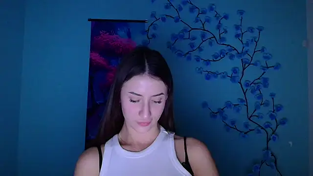 Snapshot of AlisaBubbles chatting on 11/24/25, 01:11 AlisaBubbles online show from 11/24/25, 01:11