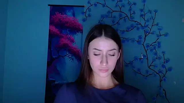 Snapshot of AlisaBubbles chatting on 11/25/25, 12:49 AlisaBubbles online show from 11/25/25, 12:49