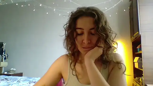 Mireeina online show from 07/20/26, 01:57