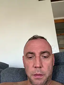 Snapshot of Marronglace1 chatting on 10/30/25, 08:38 Marronglace1 online show from 10/30/25, 08:38