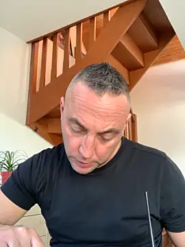 Snapshot of Marronglace1 chatting on 11/04/25, 10:25 Marronglace1 online show from 11/04/25, 10:25