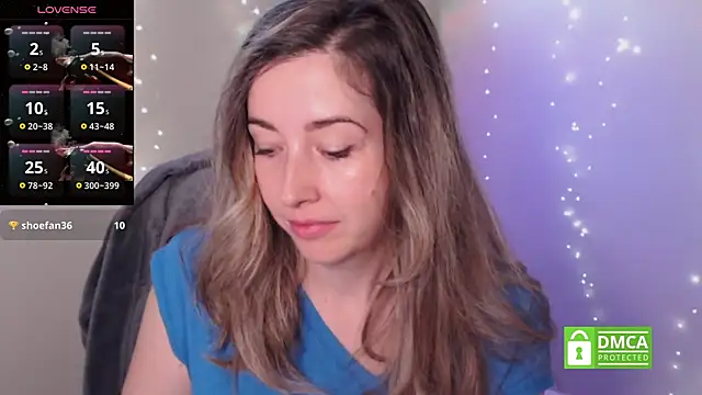 Snapshot of SuggestiveBehavior chatting on 10/27/25, 02:10 SuggestiveBehavior online show from 10/27/25, 02:10