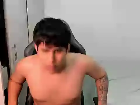 jhony dickm online show from 10/22/25, 08:19