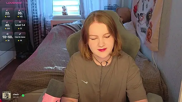 Snapshot of OliviaBlade chatting on 09/14/25, 05:06 OliviaBlade online show from 09/14/25, 05:06