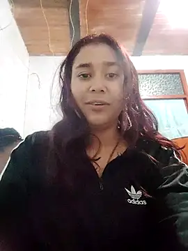 Snapshot of Tu_bebe_lili chatting on 09/19/25, 03:19 Tu bebe lili online show from 09/19/25, 03:19