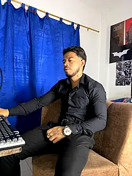 DavideVentura  online show from 09/12/25, 12:05