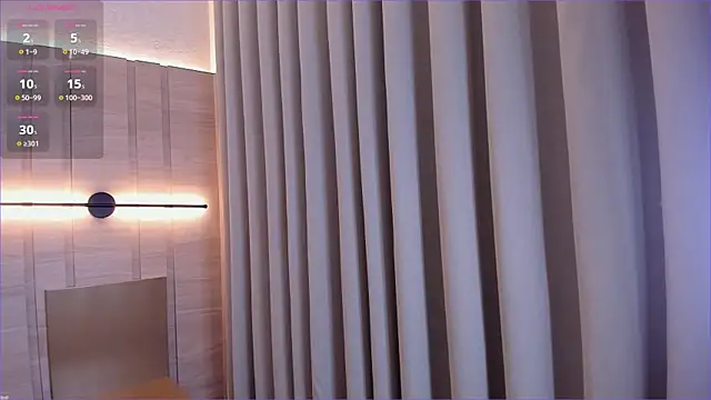 AntonellaCano01 online show from 10/24/25, 12:12