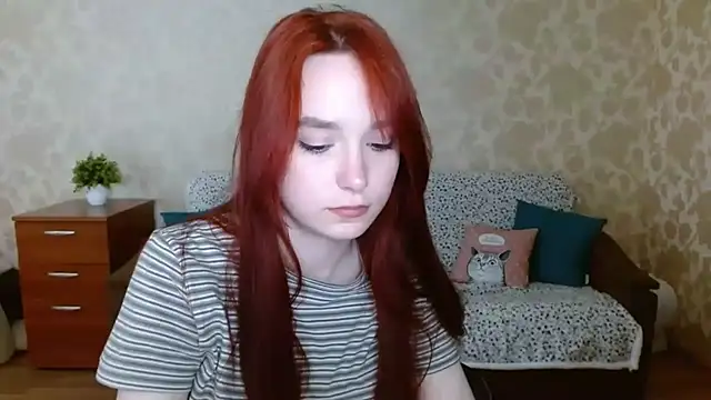 aFoxie online show from 10/02/25, 12:06