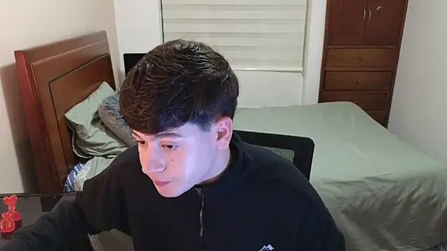 tightncuteass online show from 10/24/25, 02:41