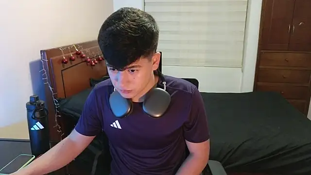 tightncuteass online show from 11/21/25, 11:36