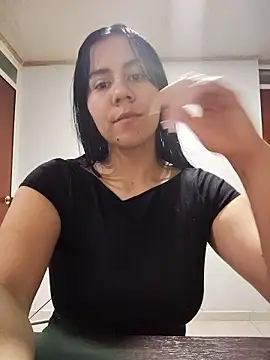 Snapshot of valen-sexx chatting on 01/09/26, 01:41 valen-sexx online show from 01/09/26, 01:41