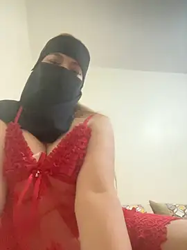 Snapshot of Wild-Nayra chatting on 09/30/25, 11:43 Wild-Nayra online show from 09/30/25, 11:43