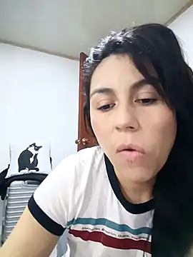 vanessa-titisM online show from 11/20/25, 02:56