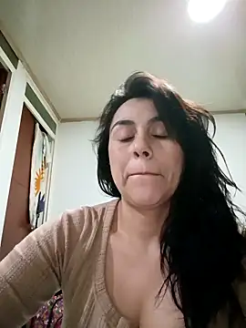 vanessa-titisM online show from 11/29/25, 03:20