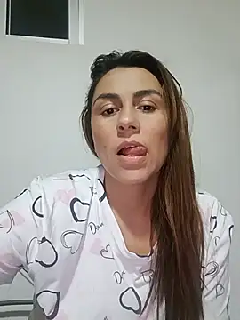 vanessa-titisM online show from 07/05/26, 01:56