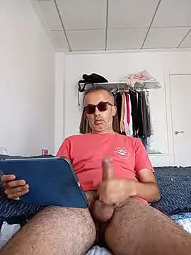 EmilioTaladdro online show from 06/26/26, 12:20