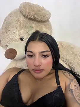 Snapshot of Teens_latin19 chatting on 12/03/25, 03:21 Teens latin19 online show from 12/03/25, 03:21