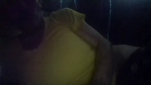 Snapshot of 13itch_Im-iT chatting on 09/19/25, 06:59 13itch Im-iT online show from 09/19/25, 06:59