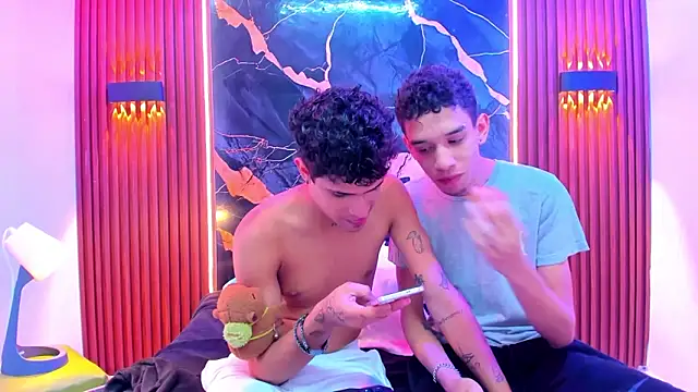 Snapshot of Lucky_boys__X chatting on 02/24/26, 10:41 Lucky boys X online show from 02/24/26, 10:41