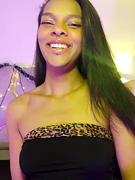 Miagates tay online show from 12/15/25, 04:06