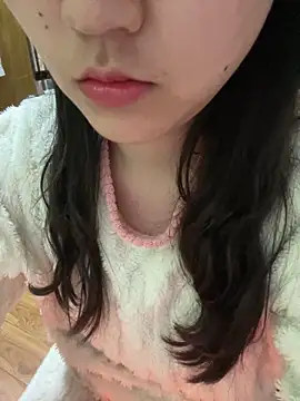 Snapshot of ruiki666 chatting on 02/26/26, 12:48 ruiki666 online show from 02/26/26, 12:48