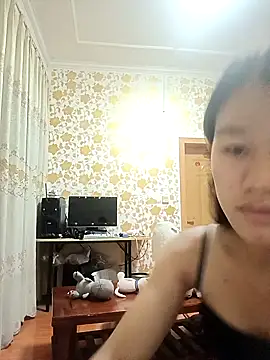 luy-xinh02 online show from 09/16/25, 12:50