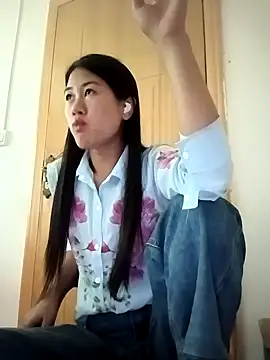 luy-xinh02 online show from 09/30/25, 06:40