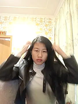 luy-xinh02 online show from 11/03/25, 12:13