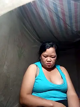 riso-00 online show from 09/28/25, 02:33