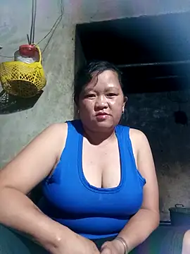 riso-00 online show from 10/14/25, 01:34