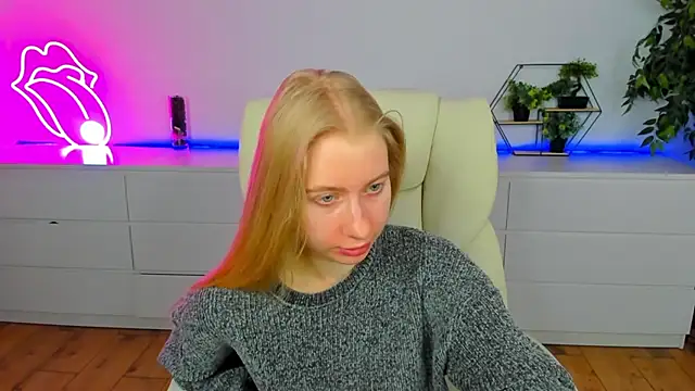 Alina Blonde online show from 02/03/26, 06:40