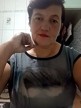 Snapshot of Caramellove8877 chatting on 09/30/25, 04:17 Caramellove8877 online show from 09/30/25, 04:17