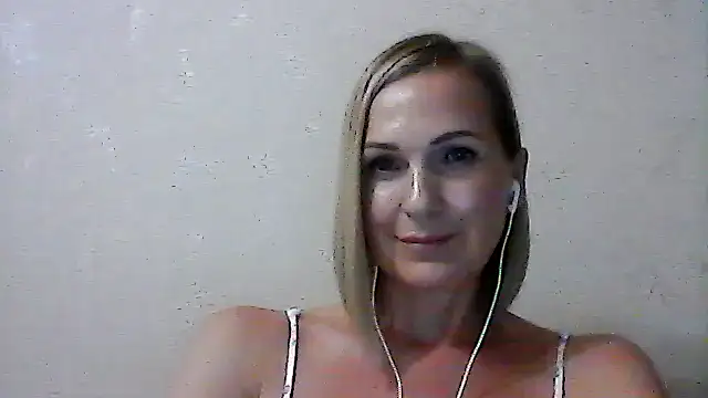 Rozinaa online show from 07/24/26, 06:06