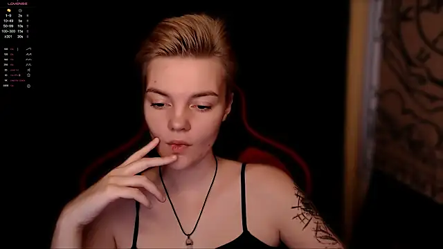 KrisNeal online show from 11/01/25, 09:00