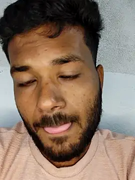 Snapshot of devil_khilesh chatting on 10/12/25, 04:11 devil khilesh online show from 10/12/25, 04:11