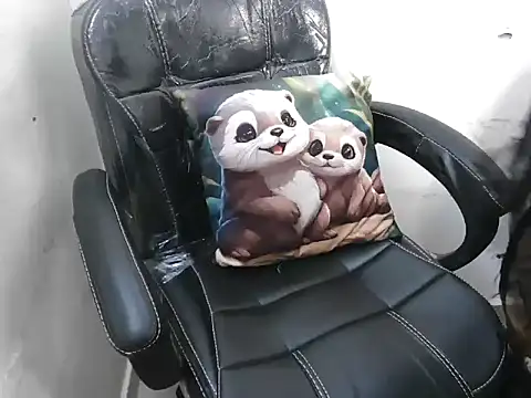 bold naina online show from 10/08/25, 03:59