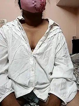 preethi-lovely online show from 09/30/25, 05:51