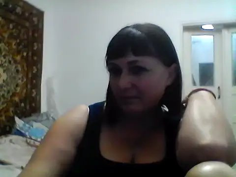 Snapshot of MariannaLove759 chatting on 10/20/25, 02:28 MariannaLove759 online show from 10/20/25, 02:28