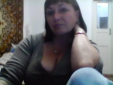 Snapshot of MariannaLove759 chatting on 10/21/25, 03:24 MariannaLove759 online show from 10/21/25, 03:24