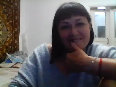 Snapshot of MariannaLove759 chatting on 10/23/25, 03:33 MariannaLove759 online show from 10/23/25, 03:33