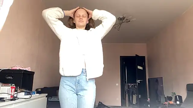 GlyndaCaver online show from 09/15/25, 07:52