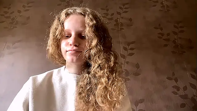 GlyndaCaver online show from 09/21/25, 12:07