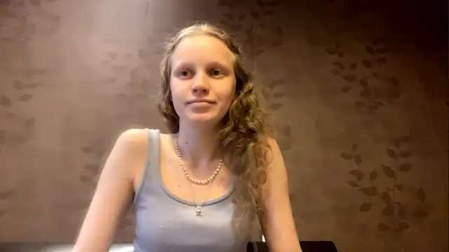 GlyndaCaver online show from 09/23/25, 11:13