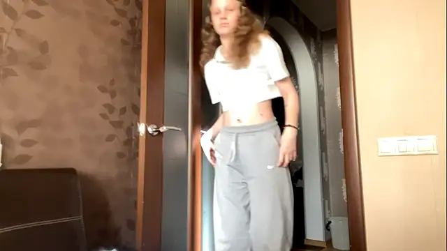 GlyndaCaver online show from 10/12/25, 12:26