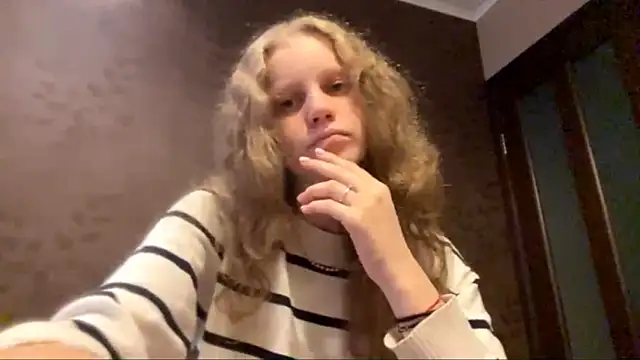 GlyndaCaver online show from 10/21/25, 11:33